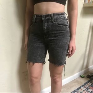 Levi’s Acid Wash Bike-Length Shorts